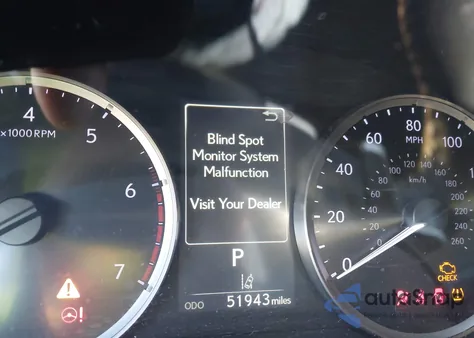 2019 Lexus Rc 300 z USA, uszkodzony, nr VIN JTHHA5BCXK5010267